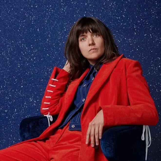 Courtney Barnett - Everybody Here Hates You